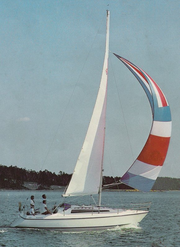 Sunwind 31 sailboat under sail