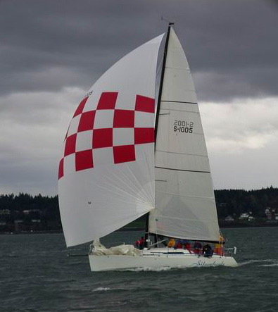 Synergy 1000 sailboat under sail