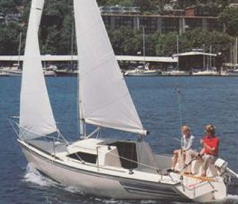 Pearson 21 triton 21 sailboat under sail