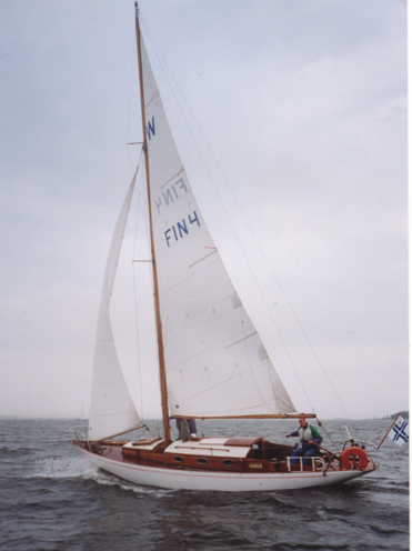 Weekend kryssare sailboat under sail