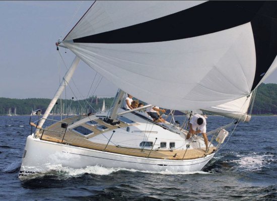 X 37 sailboat under sail